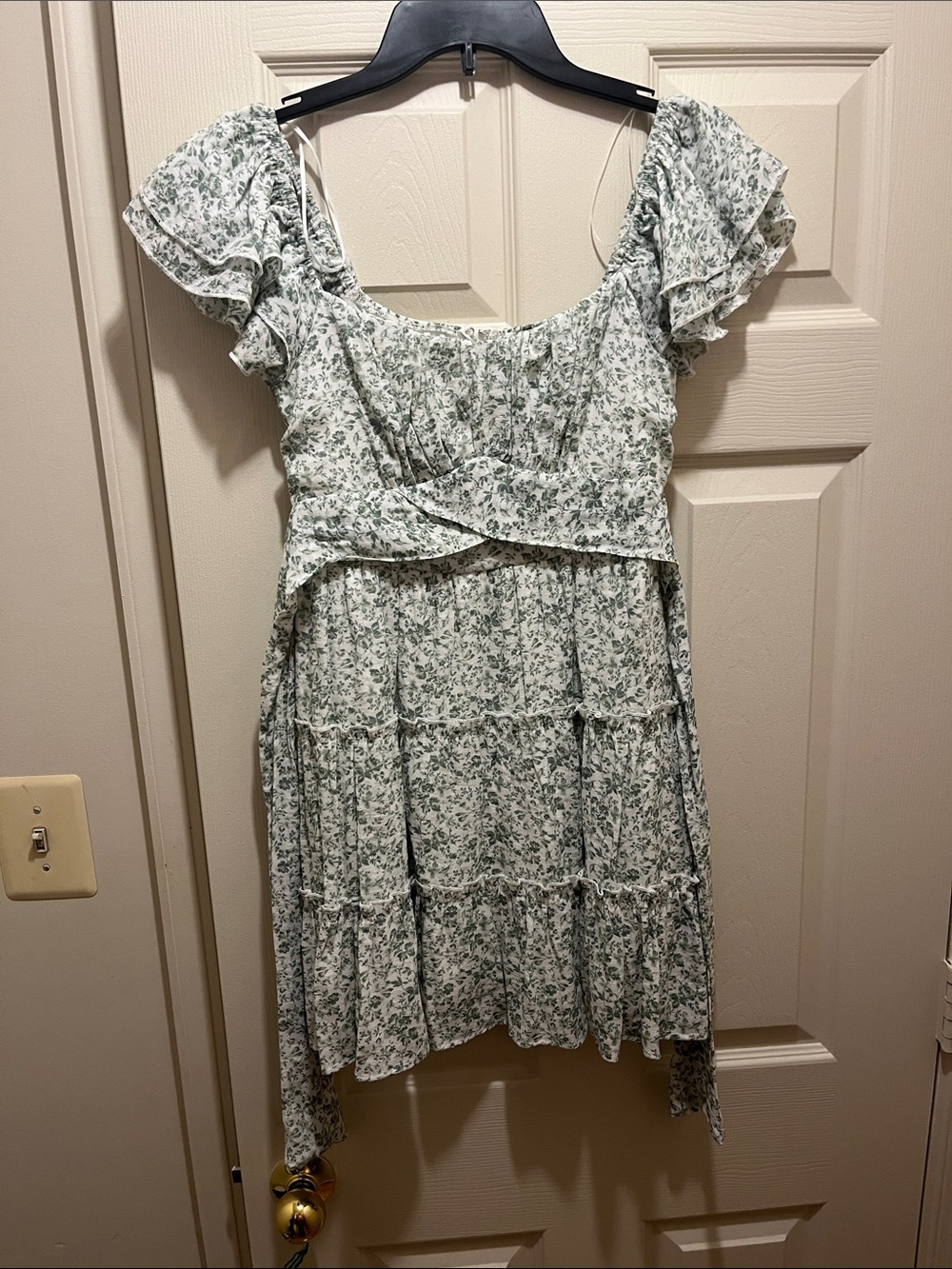Francesca's Collections Mint Green Floral Ruffle Mini Dress